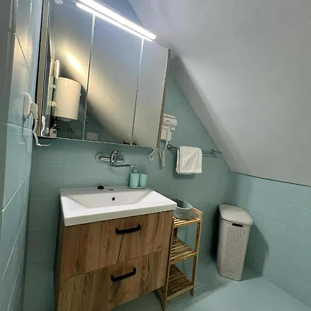 Tiffany Apartment
